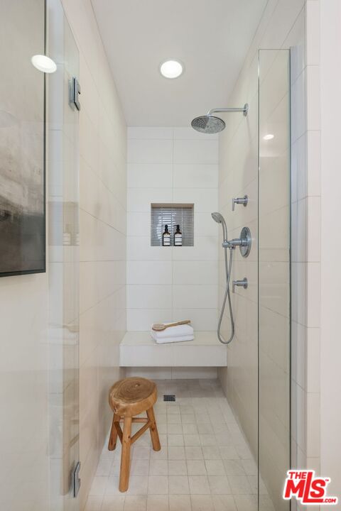 853 21st St Unit: 104