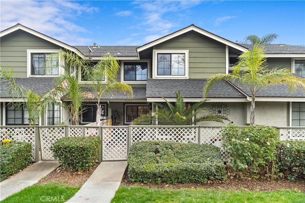 8789 Knollwood