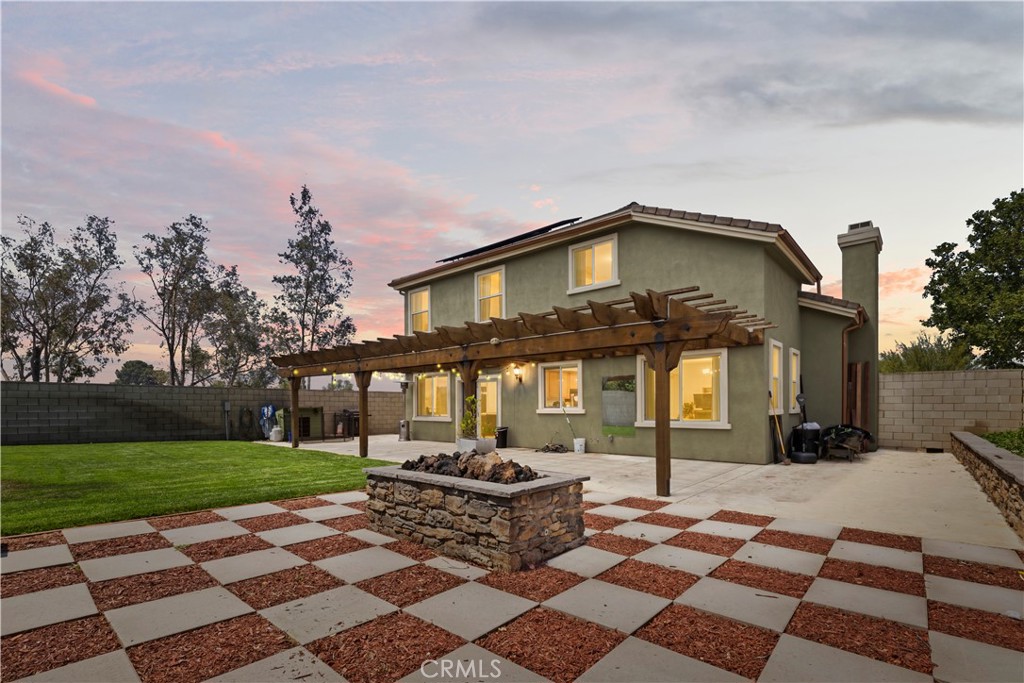 9289 Sycamore