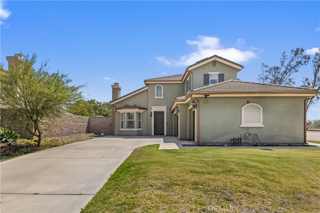 9289 Sycamore