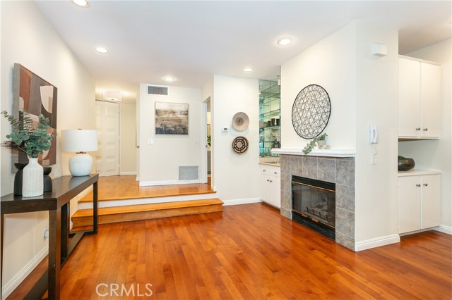 817 10th ST Unit: 104