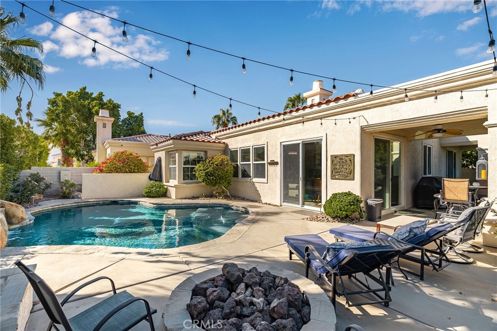 80872 Via Puerta Azul