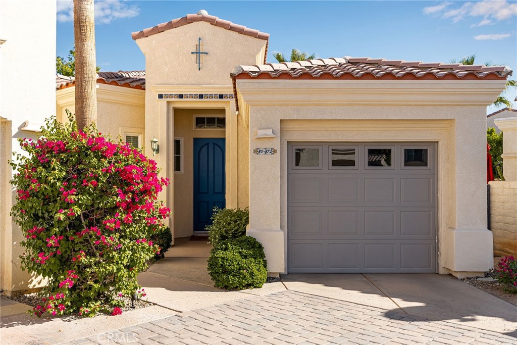 80872 Via Puerta Azul