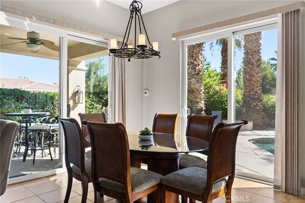 80872 Via Puerta Azul