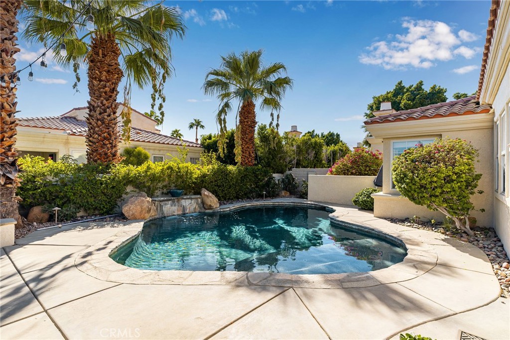 80872 Via Puerta Azul