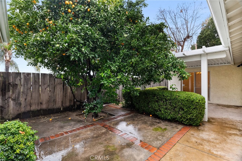 2325 Broadview Avenue