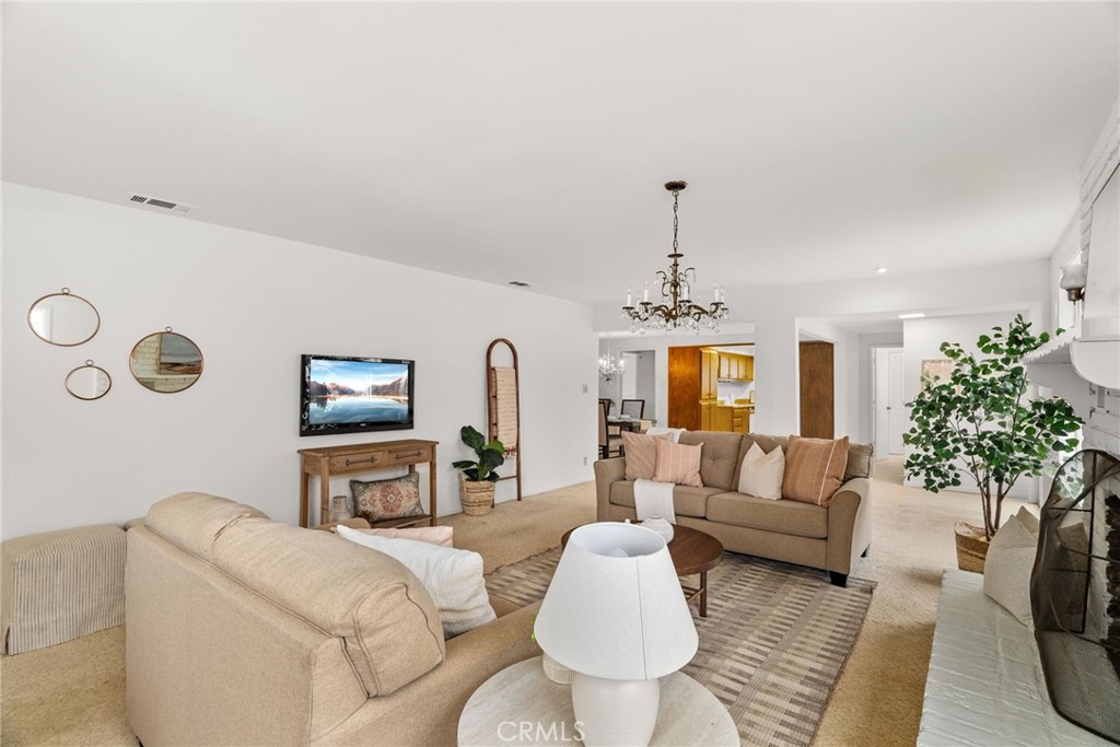 2325 Broadview Avenue