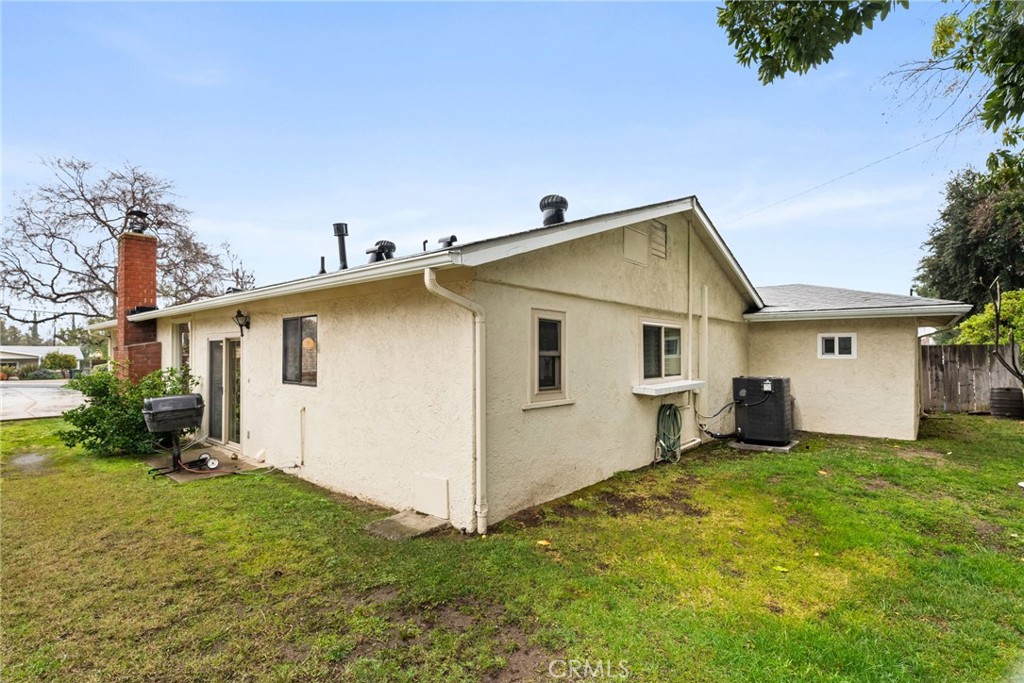 2325 Broadview Avenue