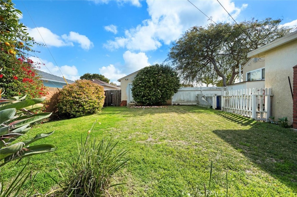 1246 S Gertruda Avenue