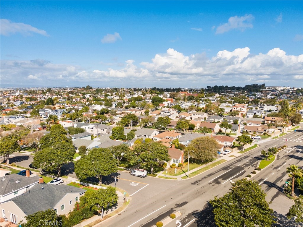 1246 S Gertruda Avenue