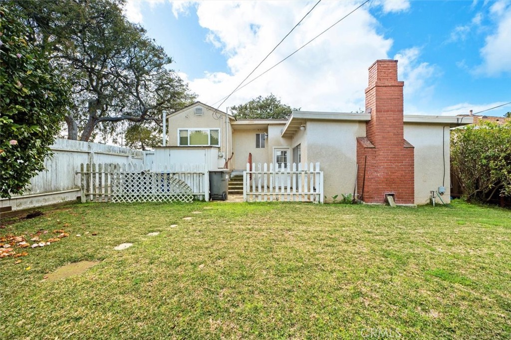 1246 S Gertruda Avenue