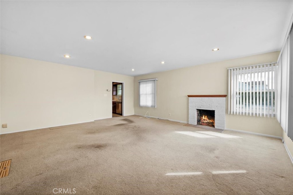 1246 S Gertruda Avenue