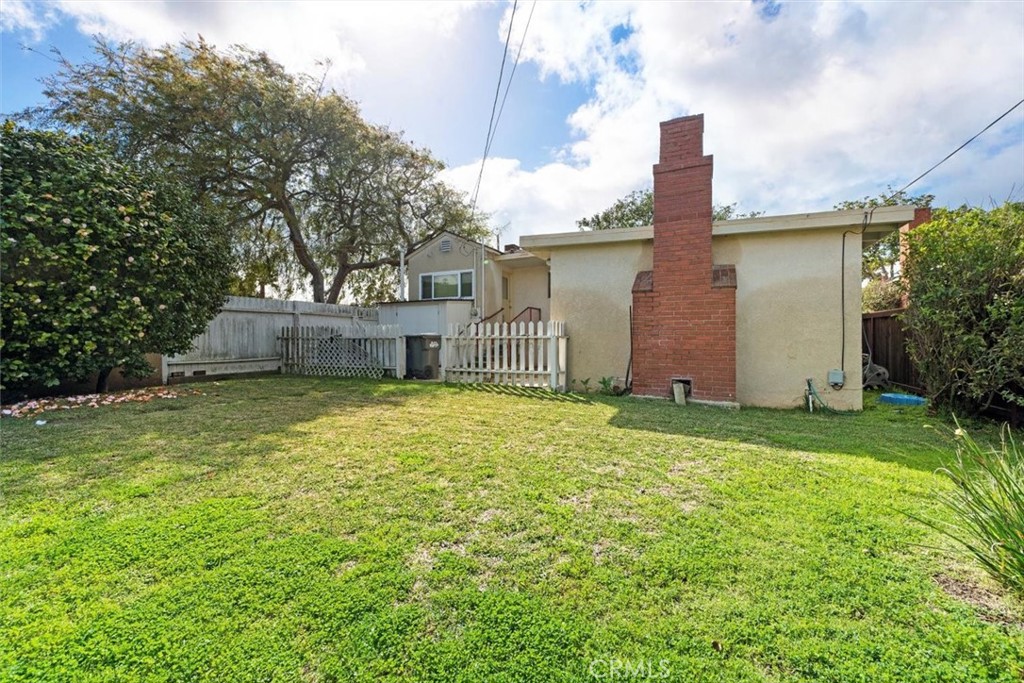 1246 S Gertruda Avenue