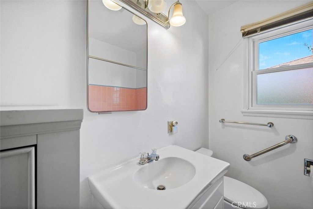 1246 S Gertruda Avenue