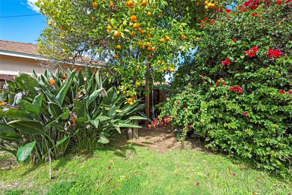 1246 S Gertruda Avenue