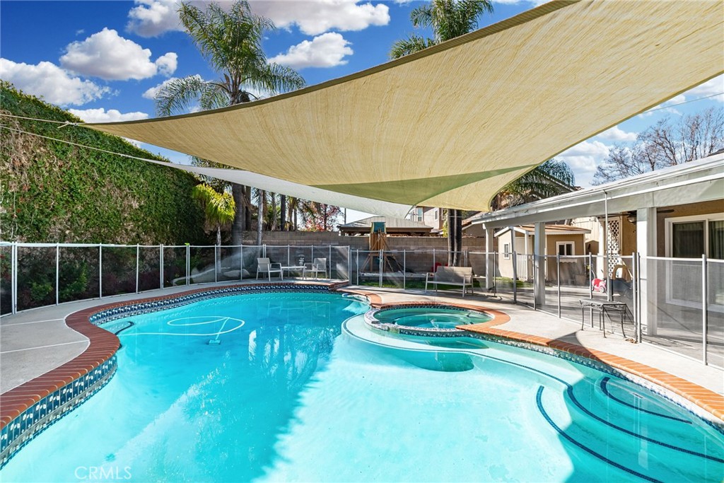 1574 Evergreen Drive