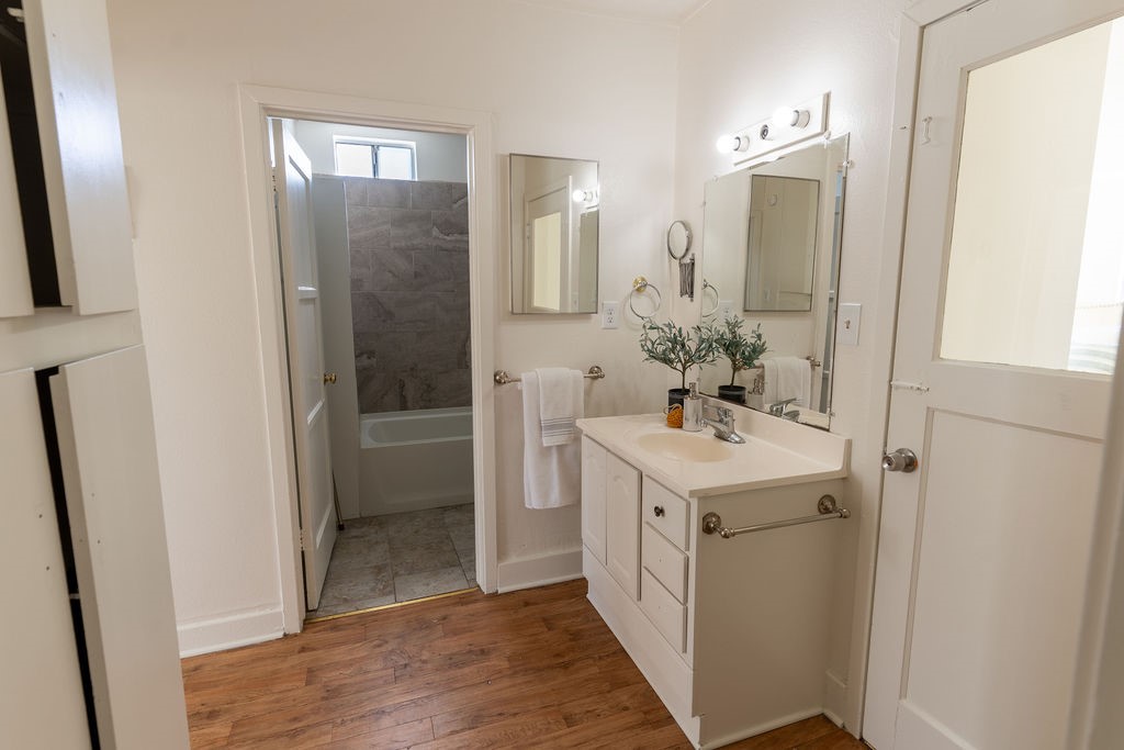 732 E El Morado Court