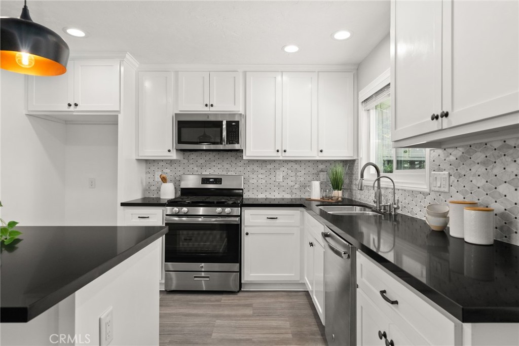 27177 El Rancho Drive