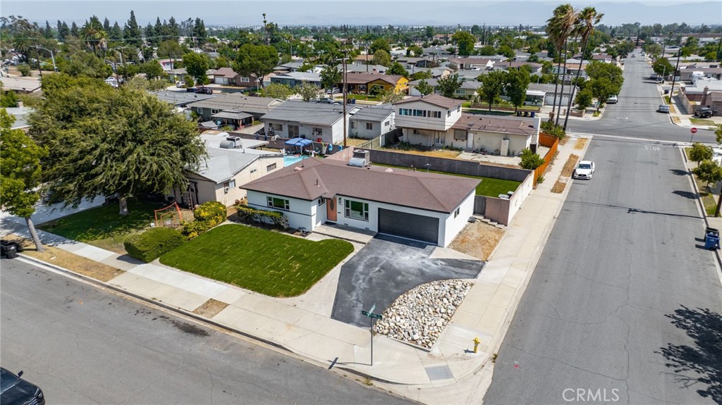 1210 E Highland Court