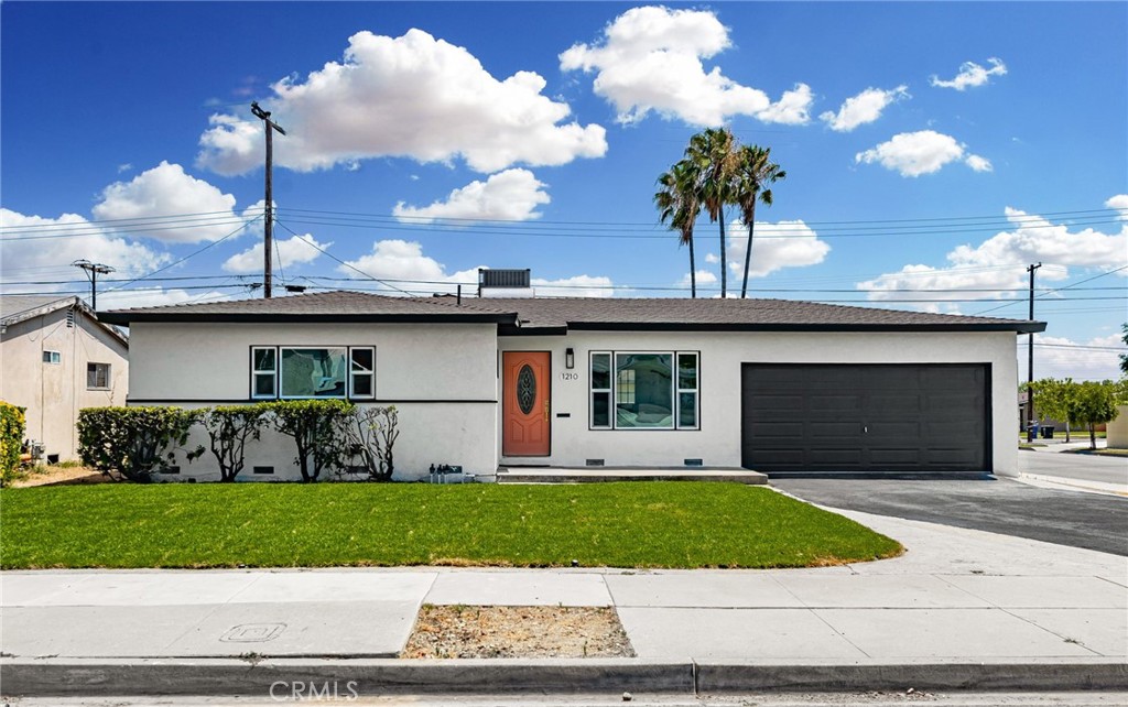 1210 E Highland Court