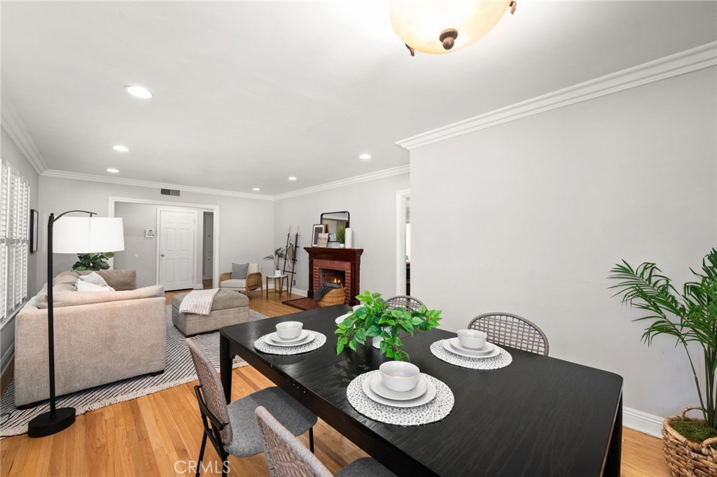 1425 N Mountain Avenue