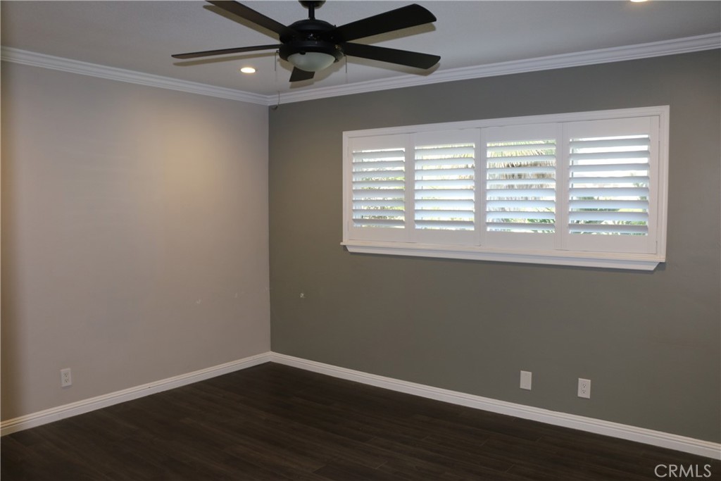 5561 Cambridge Street