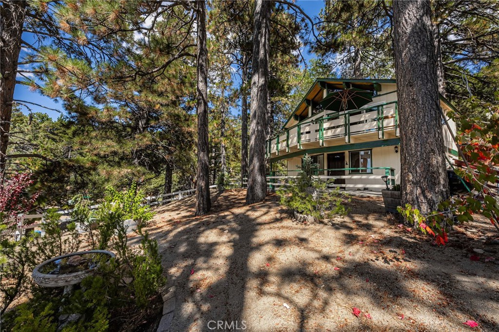30976 Valley Oak Drive