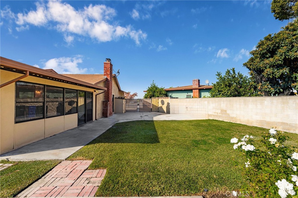 4986 Denver Street