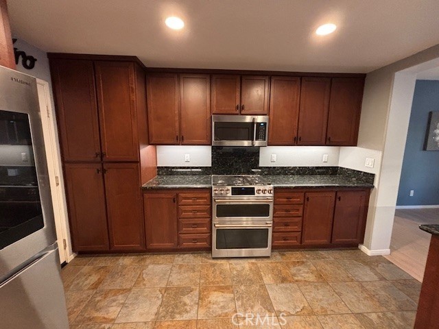 12386 Hollyhock Drive 3