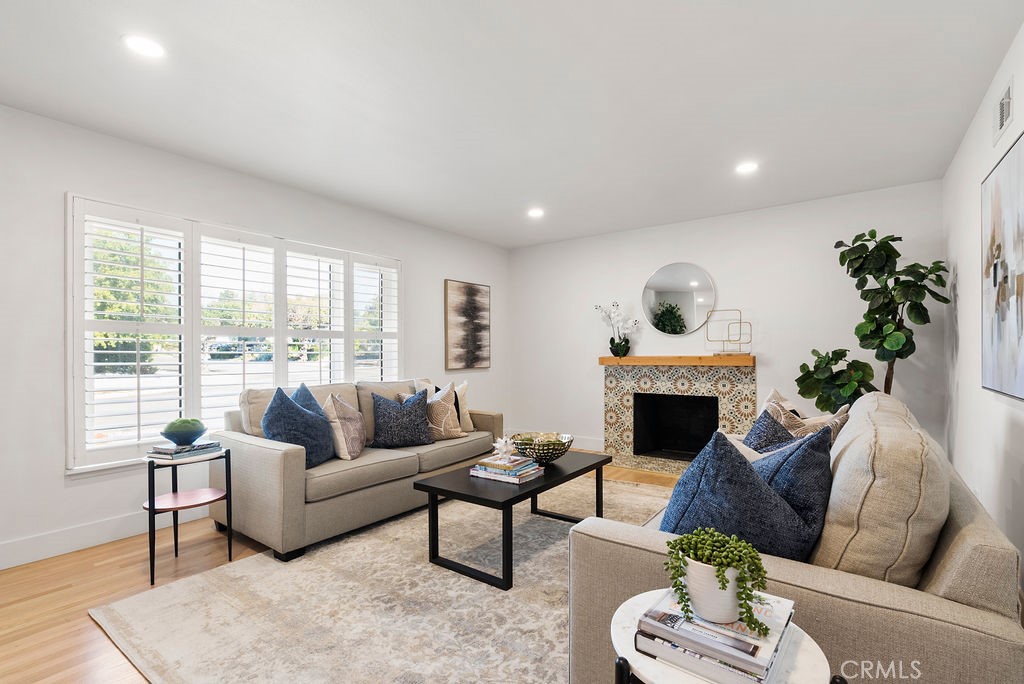 828 Maryhurst Drive