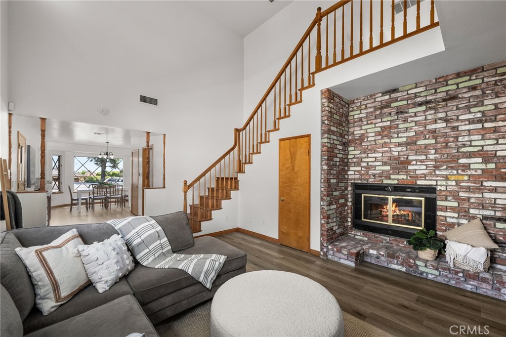 2365 N San Antonio Avenue