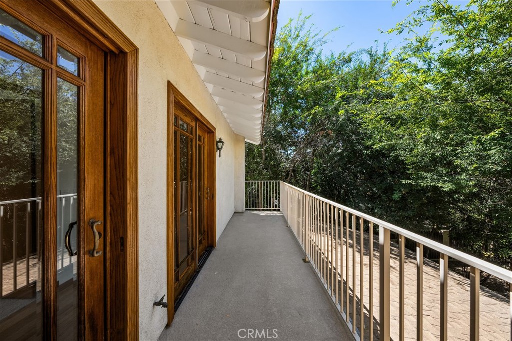 2365 N San Antonio Avenue