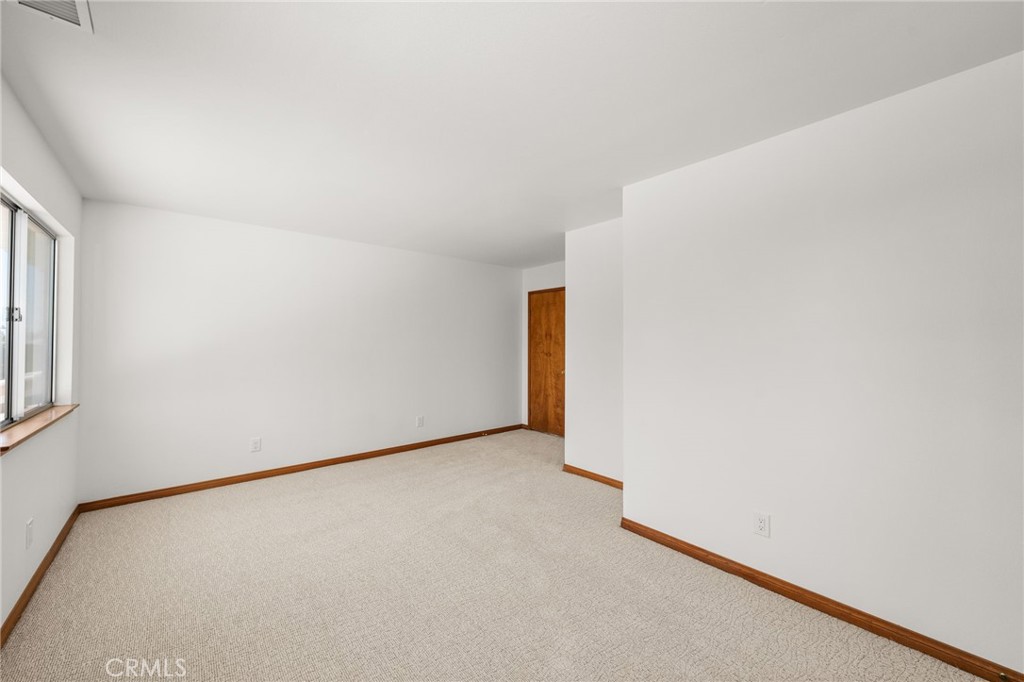 2365 N San Antonio Avenue