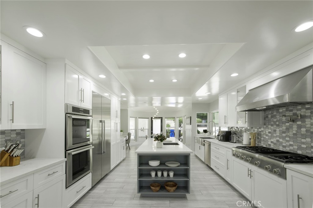 5081 Gateway Road