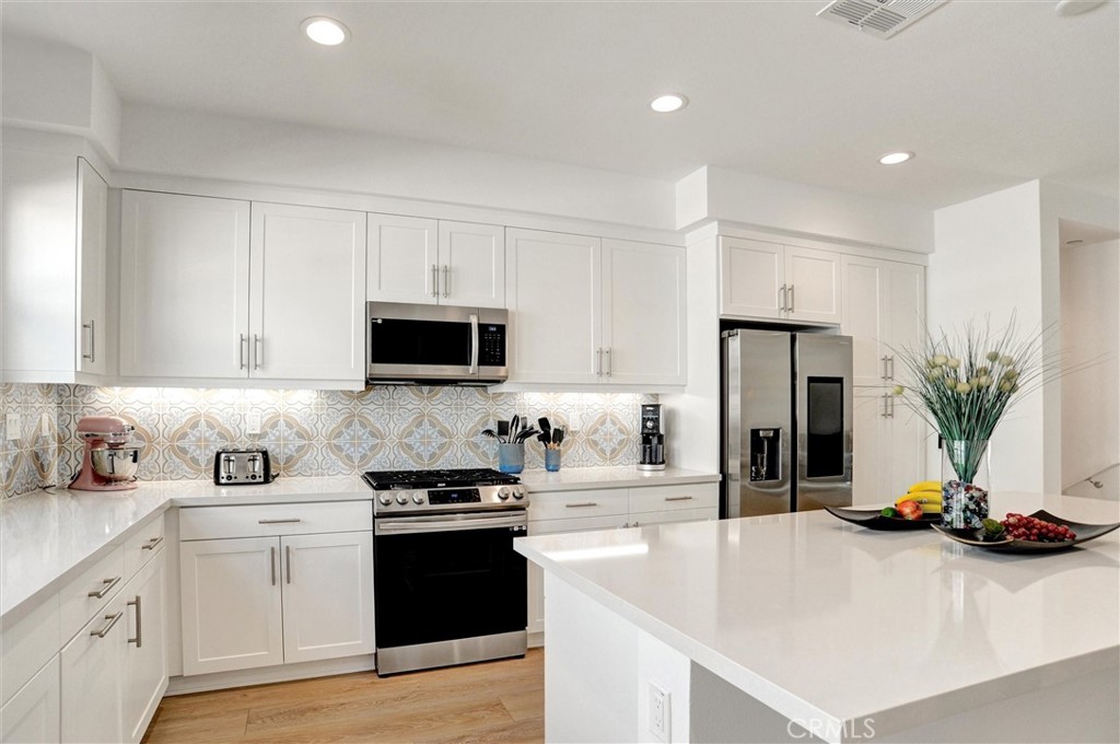 223 Bloomfield Court