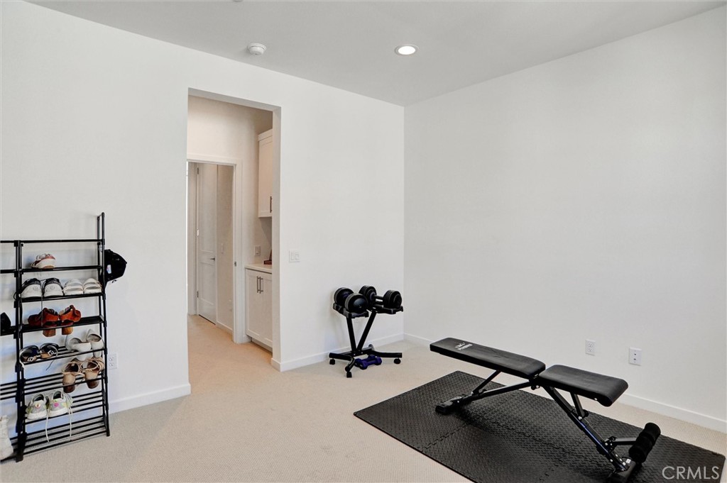 223 Bloomfield Court