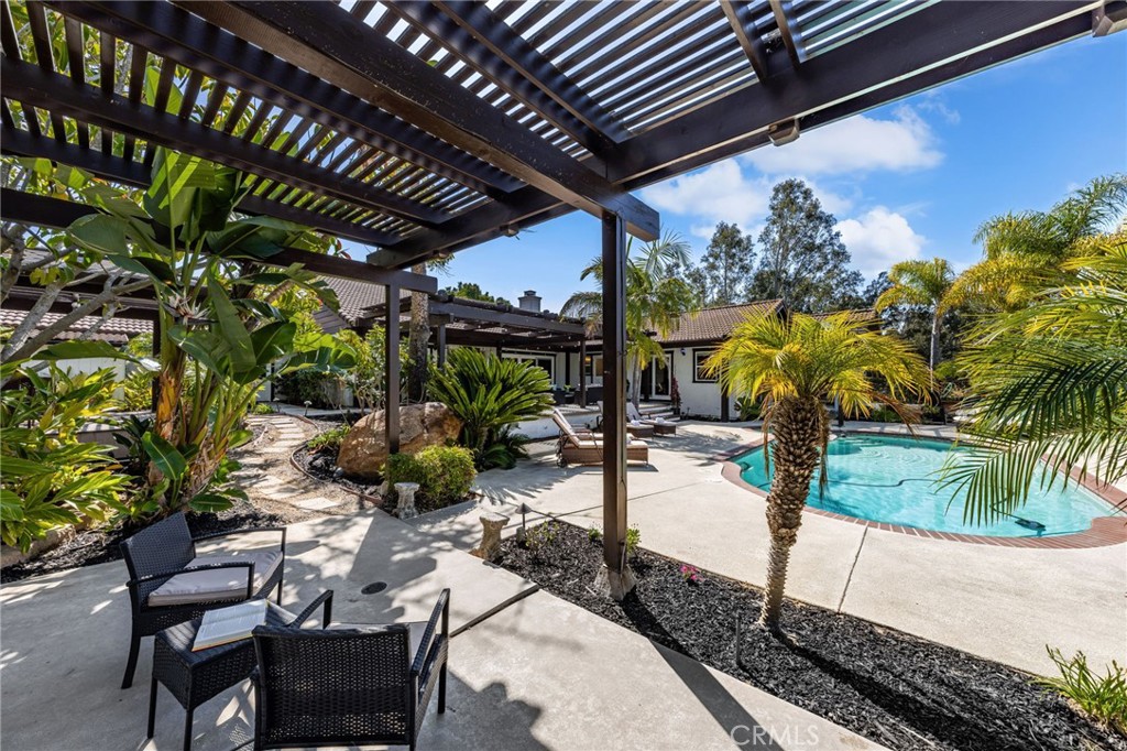 2465 Via Oeste Drive