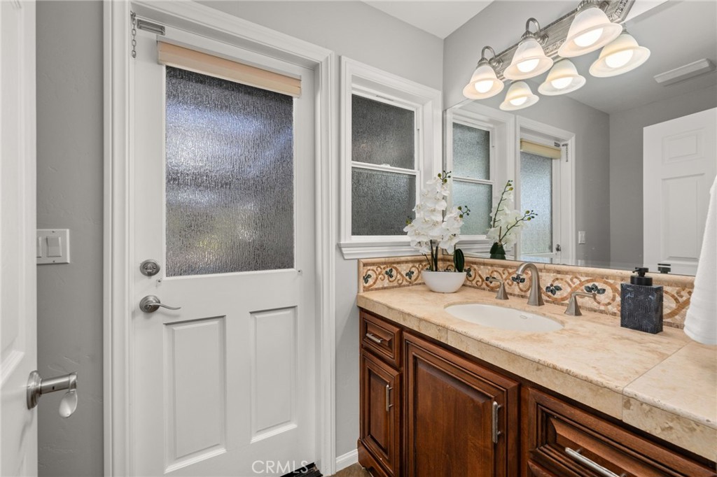 2465 Via Oeste Drive