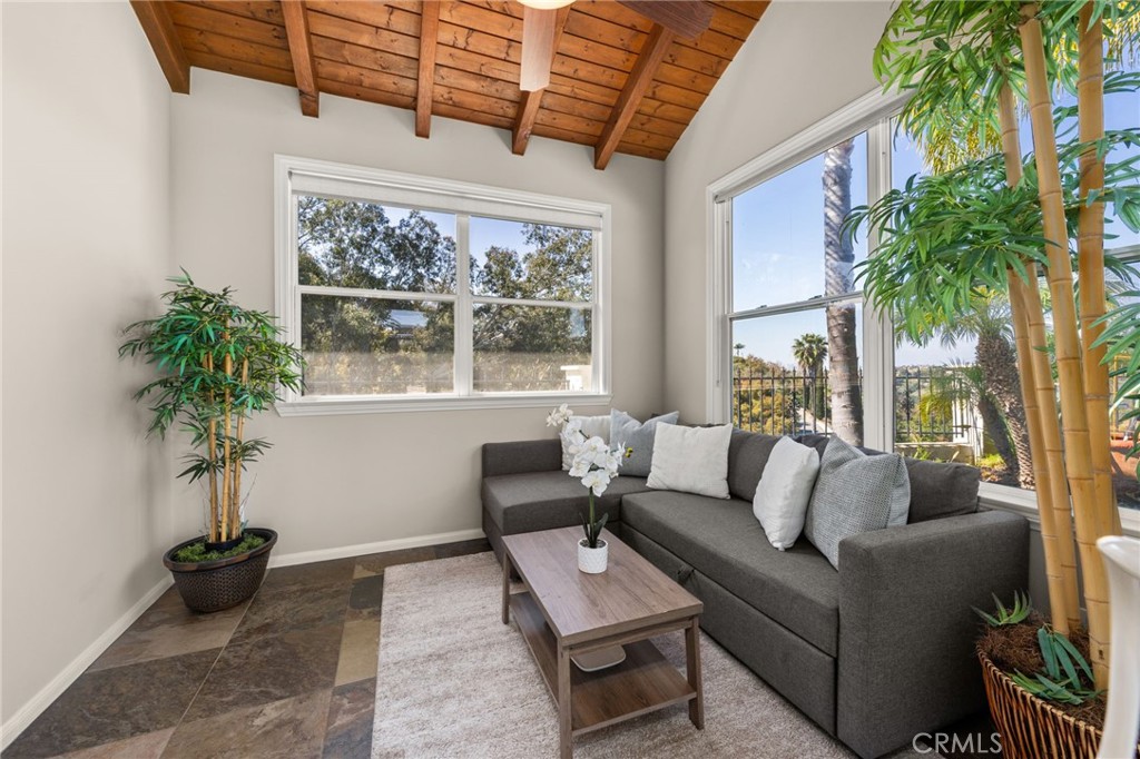 2465 Via Oeste Drive
