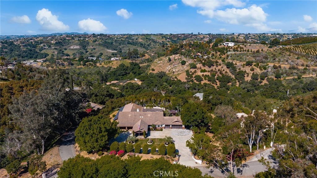 2465 Via Oeste Drive