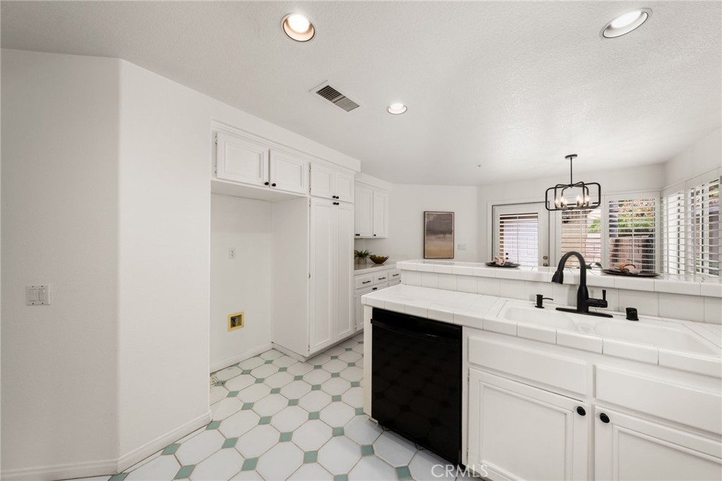 1268 S Upland Hills Drive S