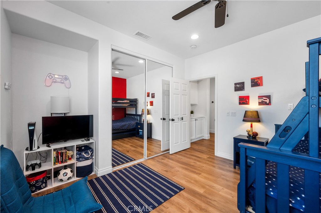 2229 N. 3rd Ave