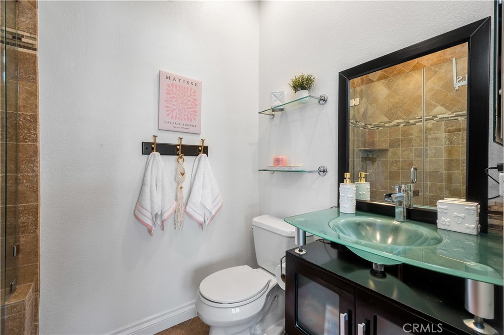 2229 N. 3rd Ave