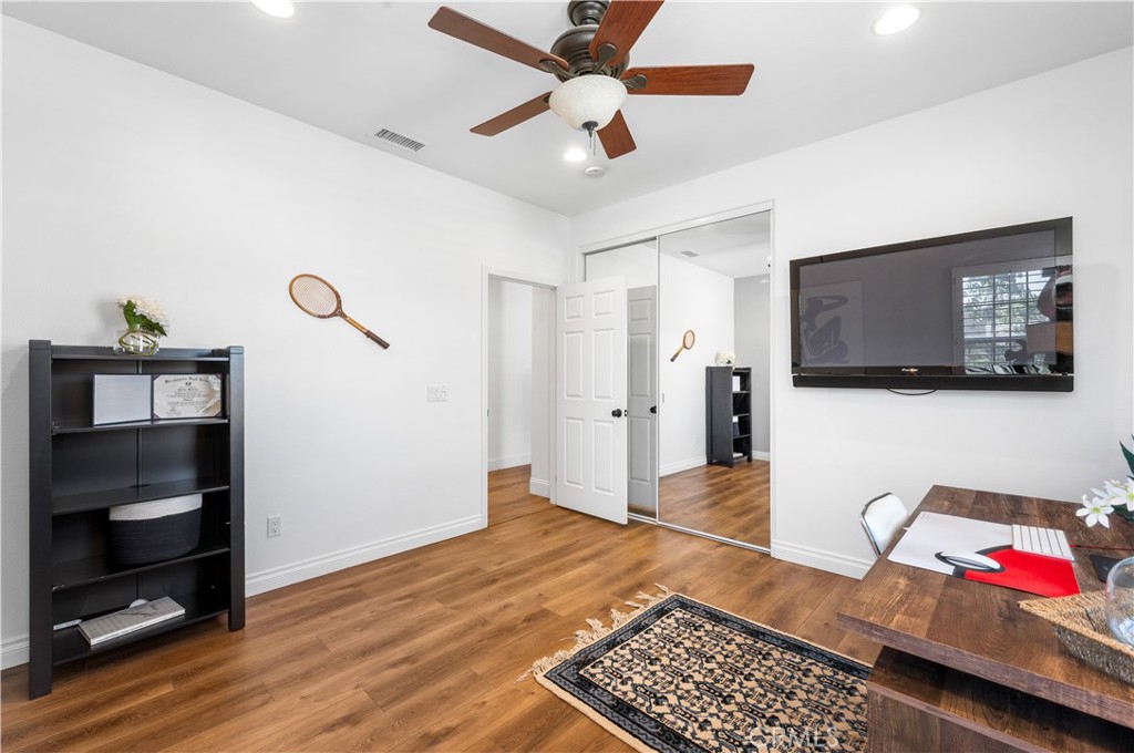 2229 N. 3rd Ave