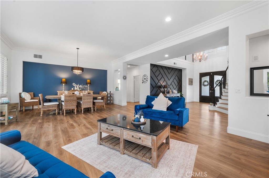 2229 N. 3rd Ave