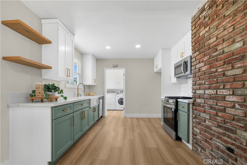 1347 W Princeton Street