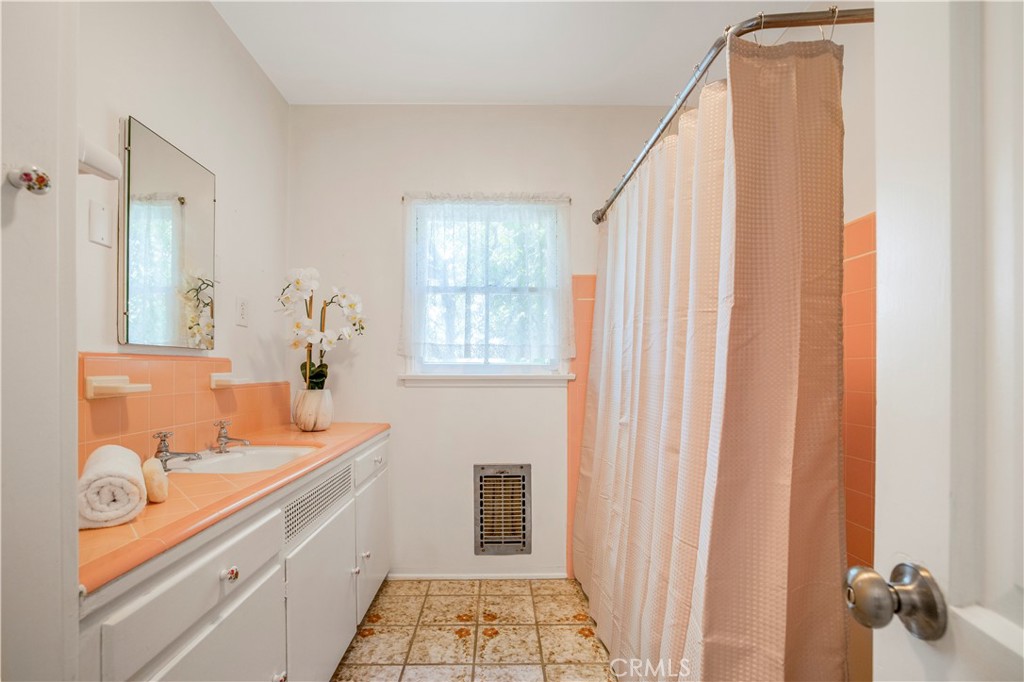 695 W 13th Street
