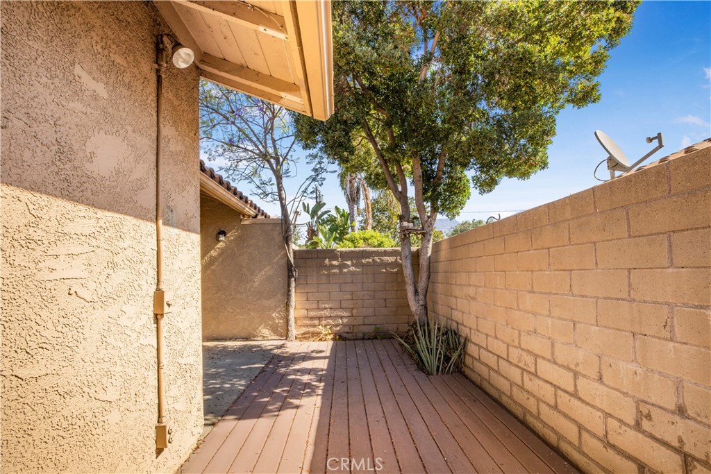 939 W Pine Street 44/D