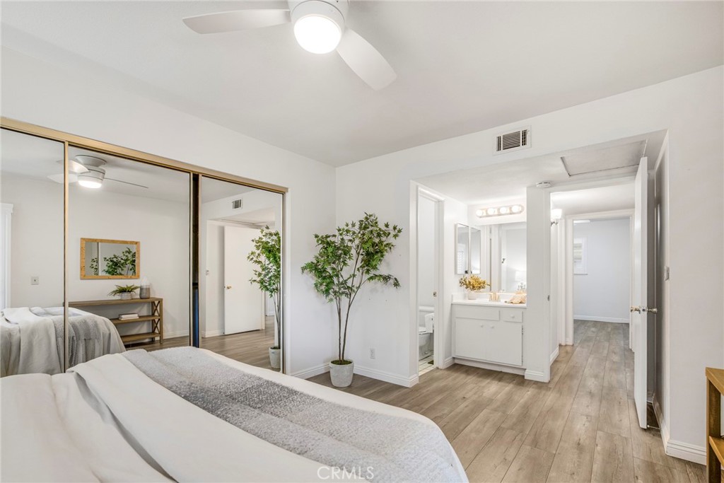 939 W Pine Street 44/D