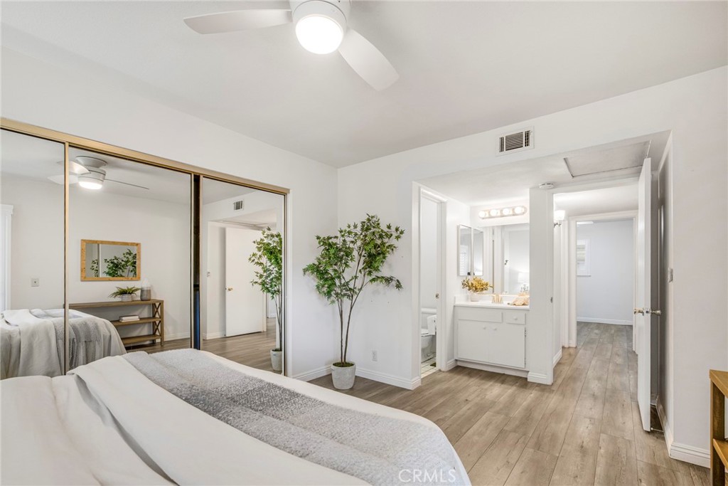 939 W Pine Street 44/D